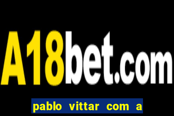 pablo vittar com a camisa do fluminense