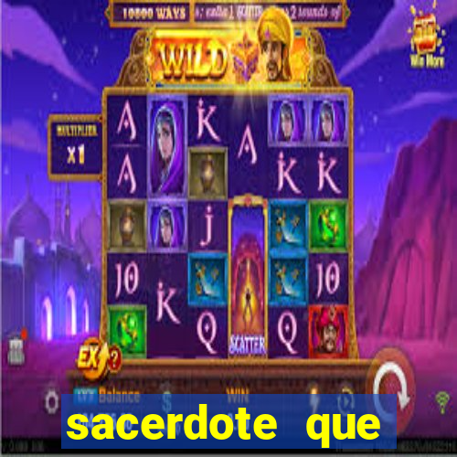 sacerdote que morreu no santo dos santos